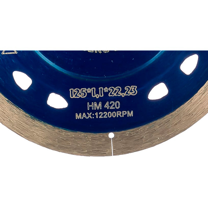 Диск алмазный Hilberg 125*22,23 Extra Thin 1,1 mm HM420