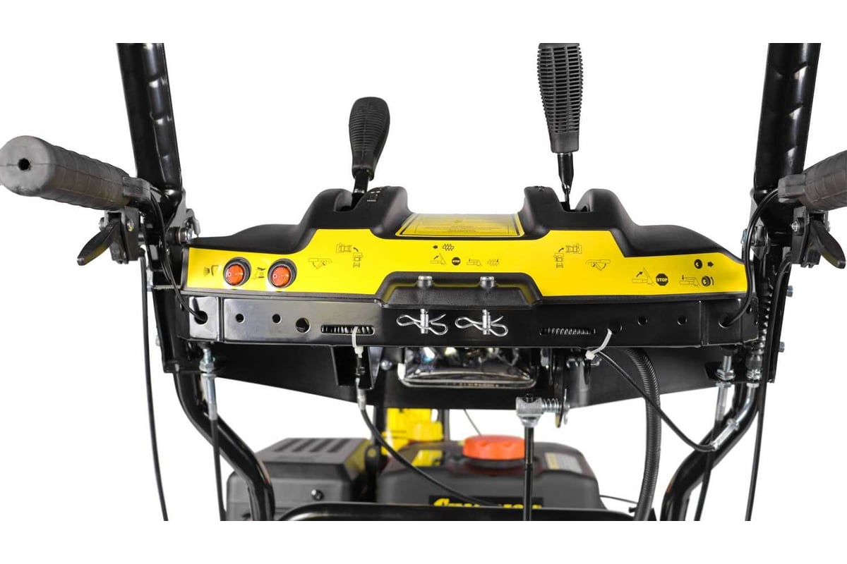 Снегоуборщик бензиновый CHAMPION STT1171E