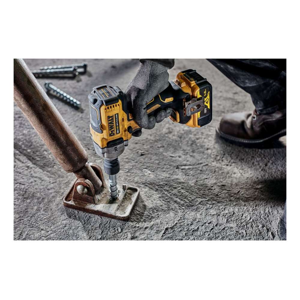 Гайковерт аккумуляторный ударный DeWalt DCF892P2T,кейс