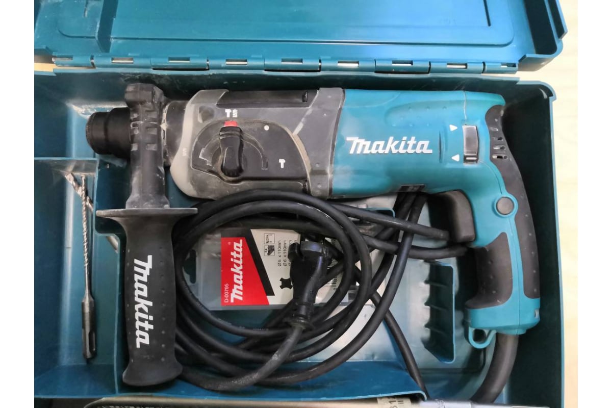 Перфоратор Makita HR2470