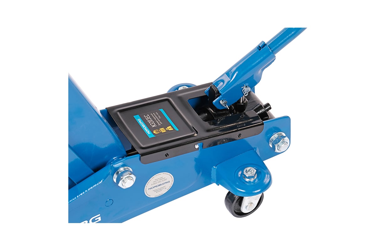 Домкрат подкатной для автолюбителя в кейсе, 3 т NORDBERG N3203EC