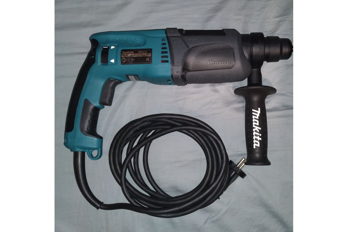 Перфоратор Makita HR2470