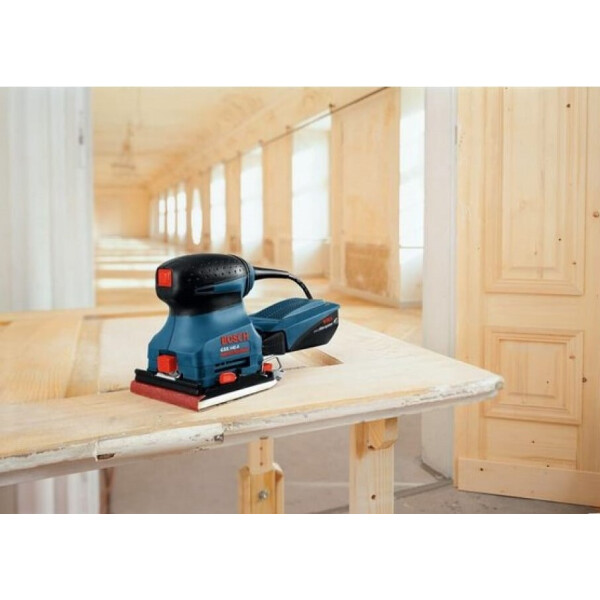 Машина плоско-шлифовальная Bosch GSS 140 A +кейс