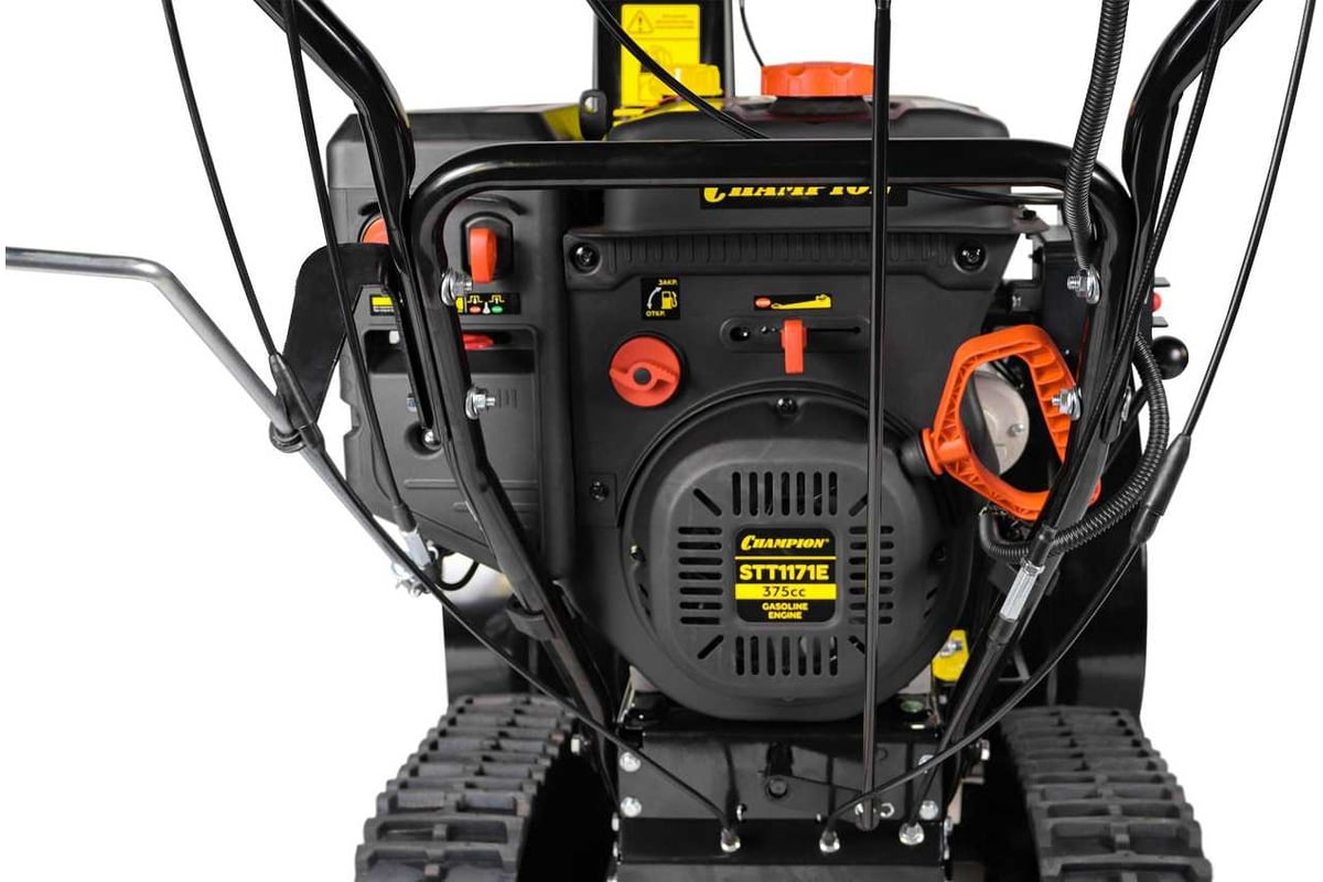 Снегоуборщик бензиновый CHAMPION STT1171E