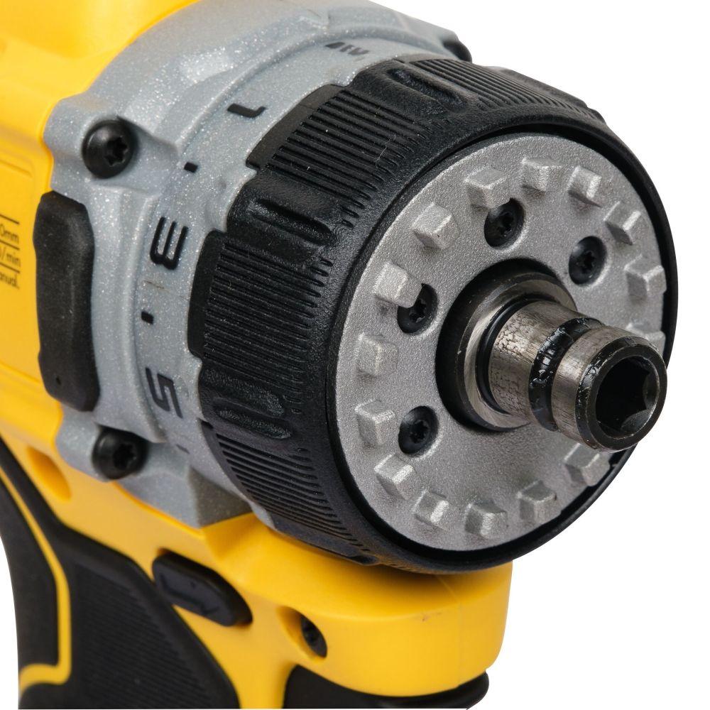 Шуруповерт аккумуляторный DeWalt DCD703NT-XJ (б/акк, б/ЗУ), кейс