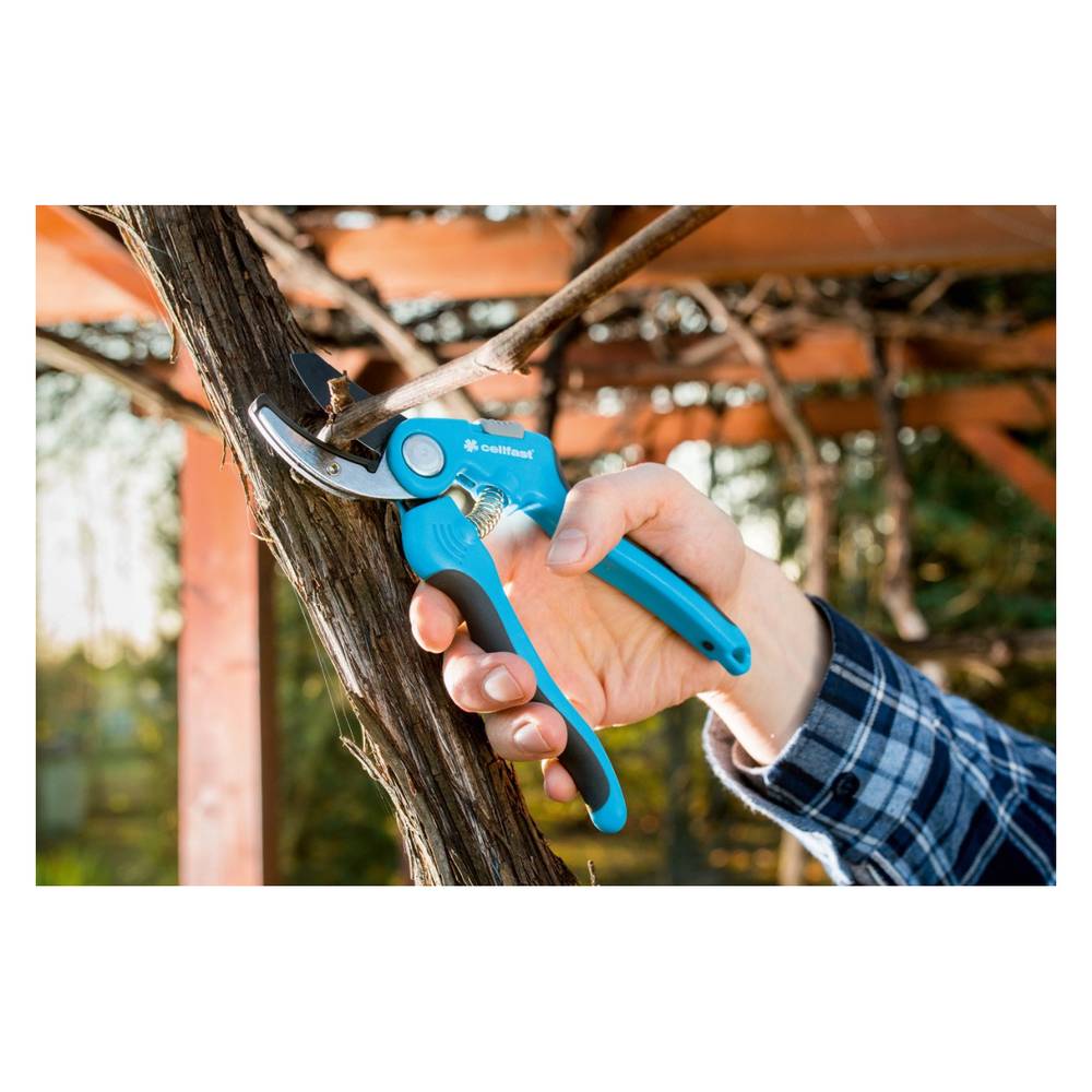 Секатор с наковаленкой Cellfast IDEAL