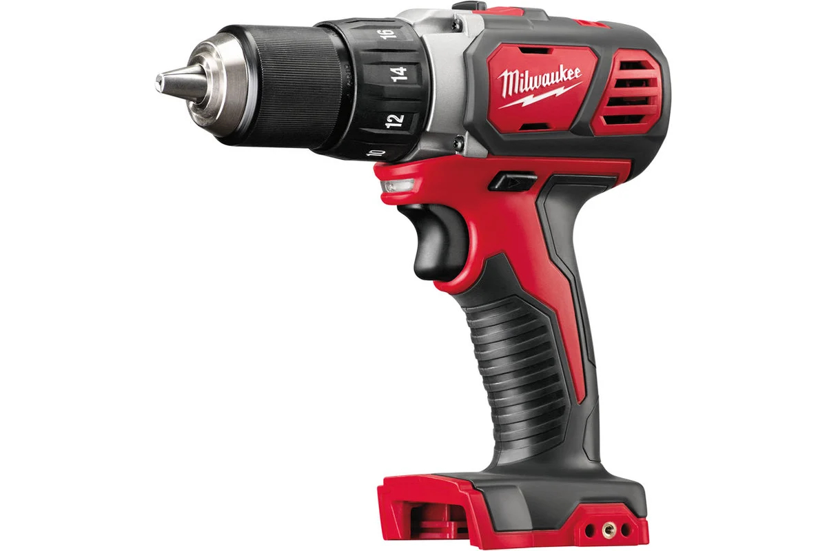 Шуруповерт аккумуляторный Milwaukee M18 BDD-0 (без АКБ и ЗУ)