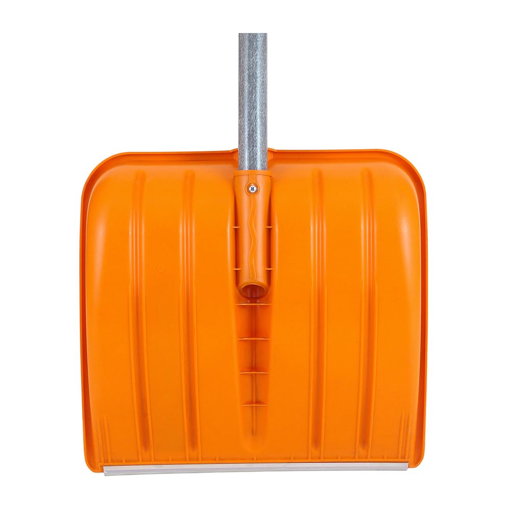 Лопата снеговая пластиковая Skif Pro со стеклопластиковым черенком