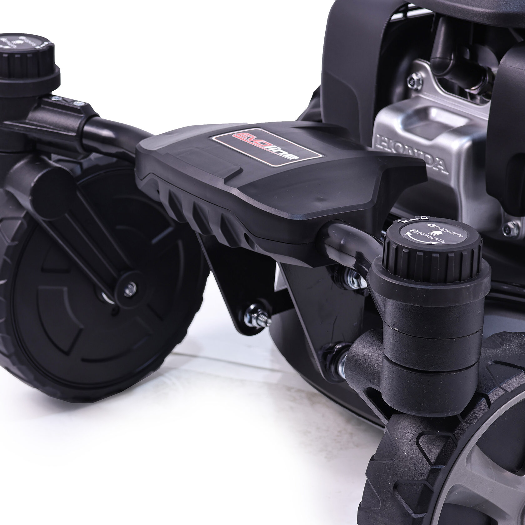 Газонокосилка бензиновая EVOline LMG 51 CVH TURN (с двигателем Honda)