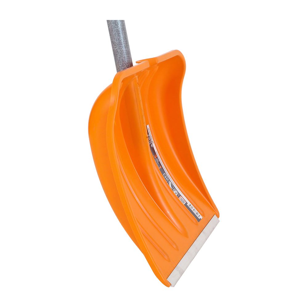 Лопата снеговая пластиковая Skif Pro со стеклопластиковым черенком