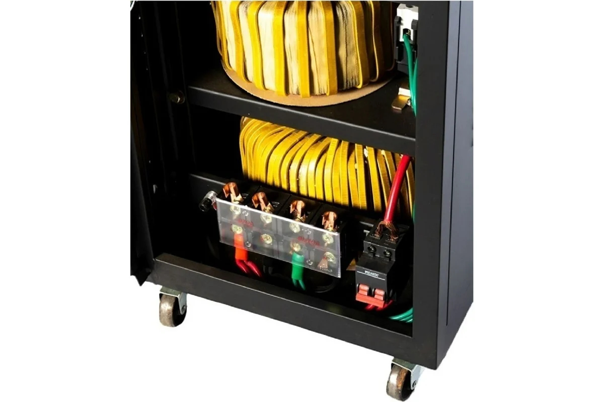 Стабилизатор напряжения Ресанта АСН-30000/1-ЭМ