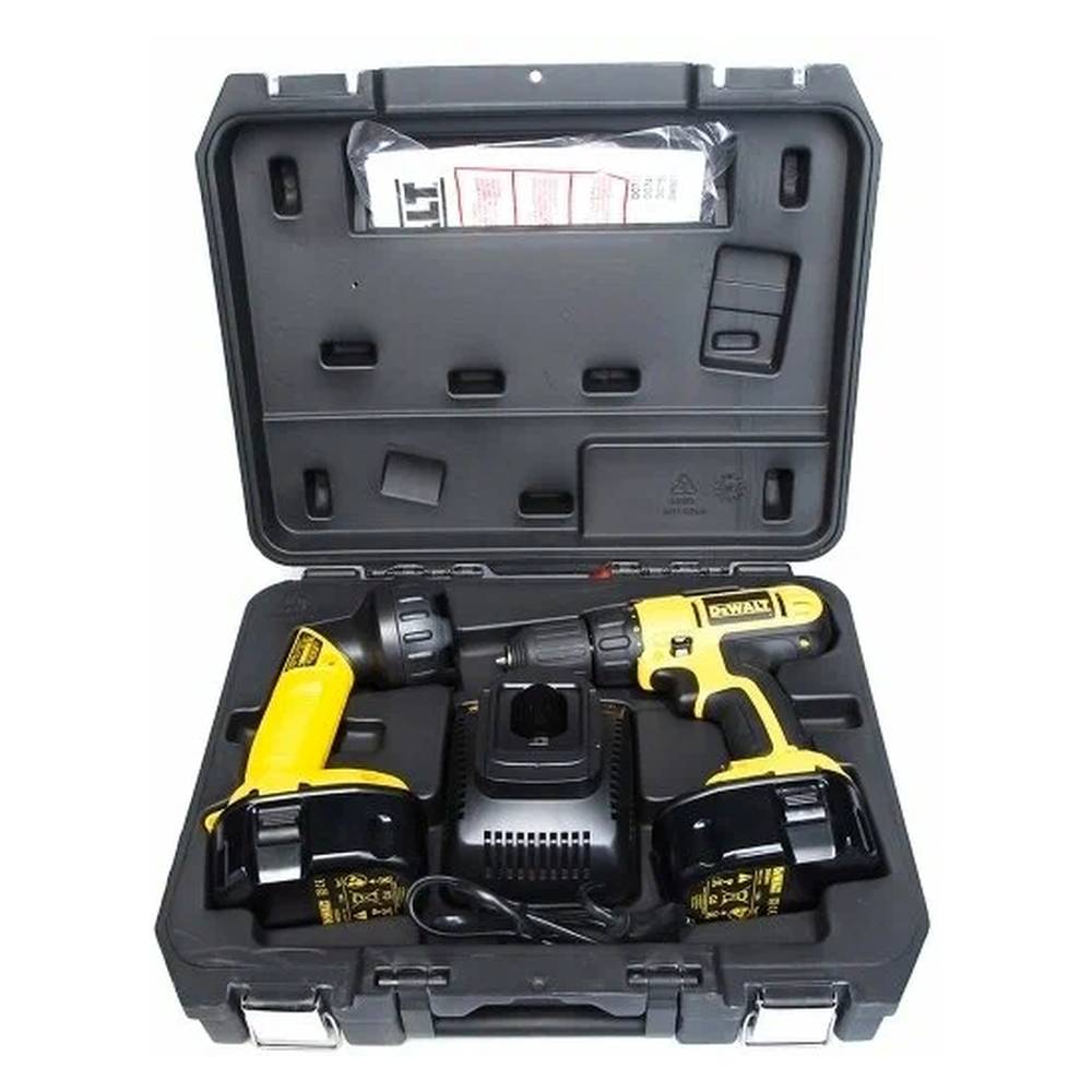 Шуруповерт аккумуляторный DeWalt DC733KAT