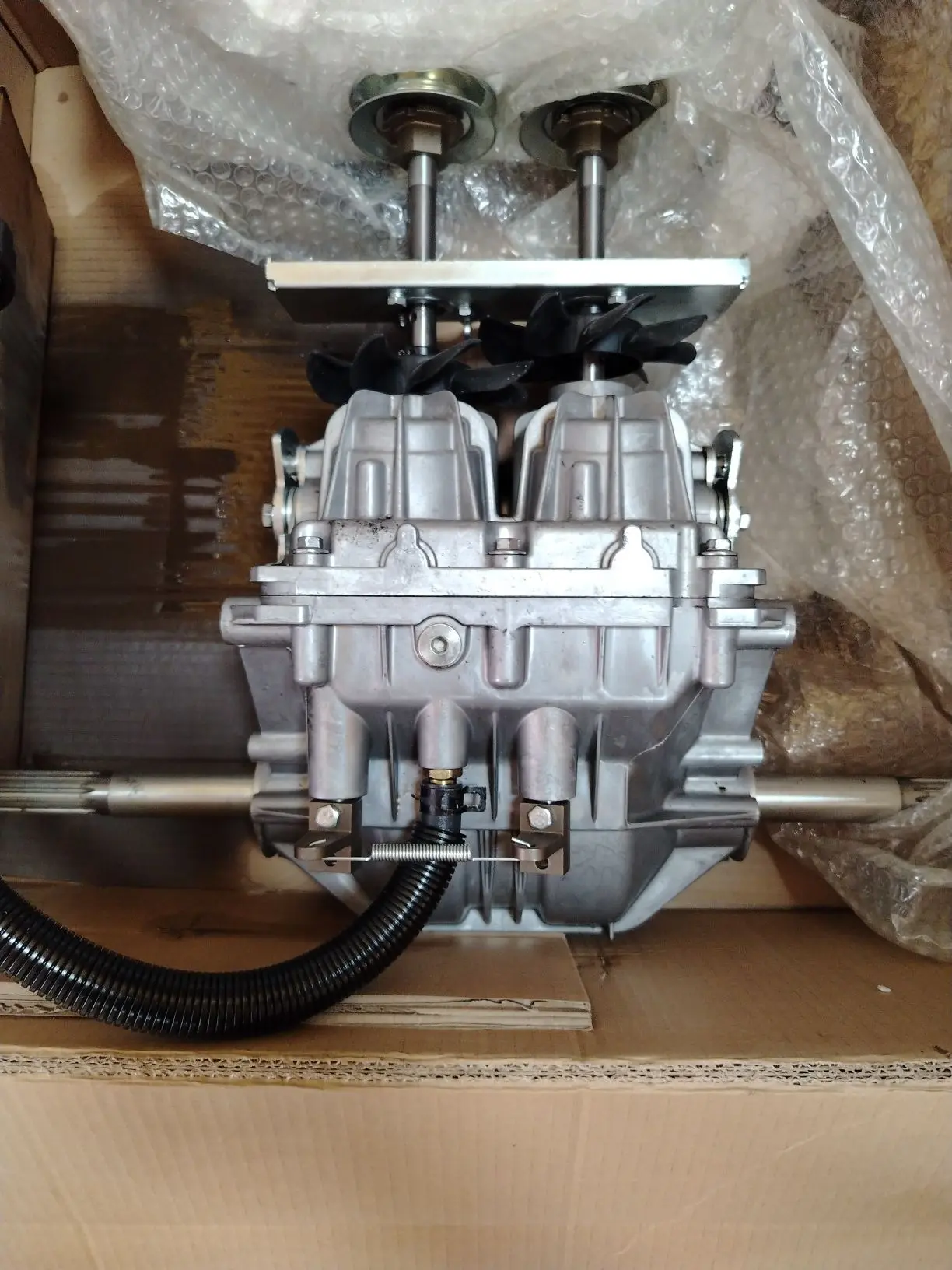 Трансмиссия гидравлическая KCH210-00A