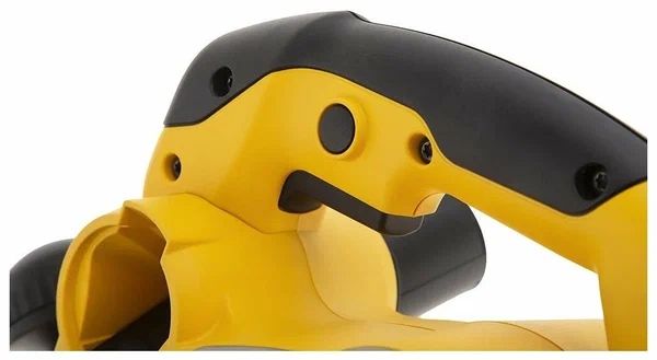 Рубанок DeWalt D26500