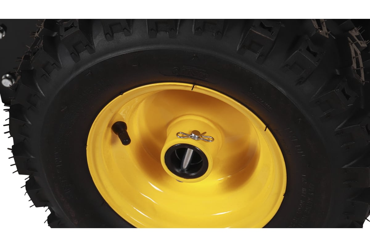 Снегоуборщик бензиновый CHAMPION ST1171E