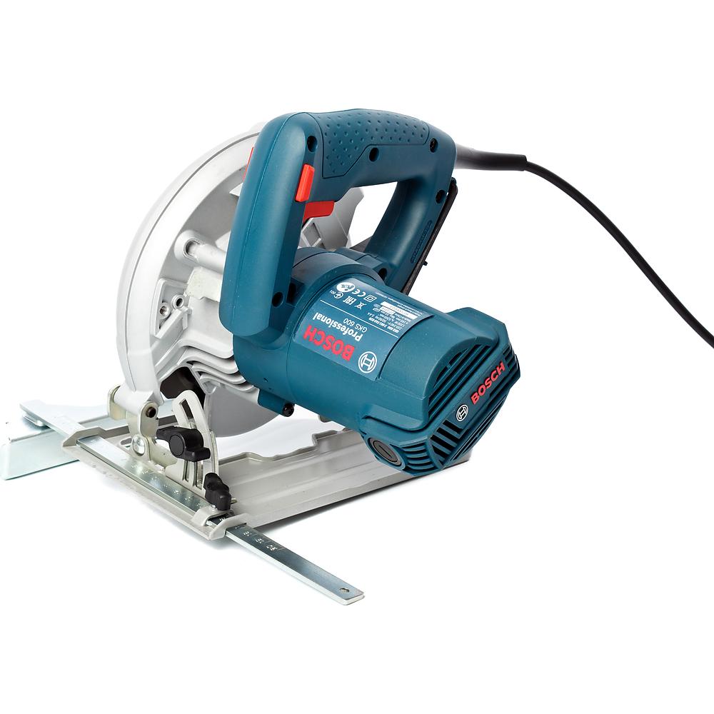 Пила дисковая электрическая Bosch GKS600 (H)