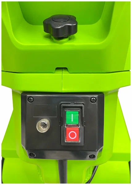 Измельчитель садовый электрический Greenworks GACSB