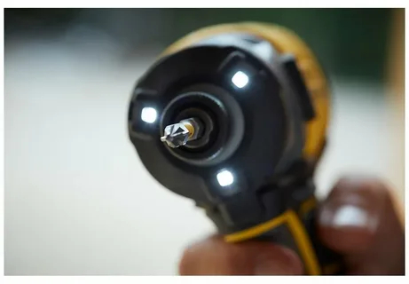 Шуруповерт аккумуляторный Stanley SFMCF820D2K